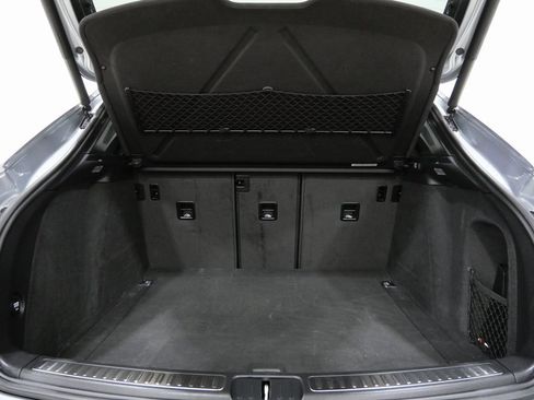 Used 2019 Porsche Macan image 27