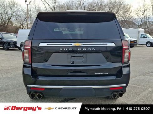 Certified 2024 Chevrolet Suburban Premier image 6