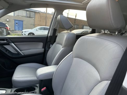 Used 2018 Subaru Forester 2.5i Limited AWD/4WD image 11