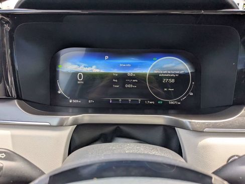 Used 2023 Kia Sorento SX Prestige w/ Panoramic Sunroof Package AWD/4WD image 28