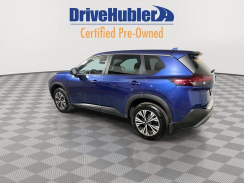 Used 2023 Nissan Rogue SV image 6