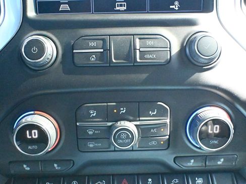 Used 2022 Chevrolet Silverado 1500 RST w/ Redline Edition RWD image 20