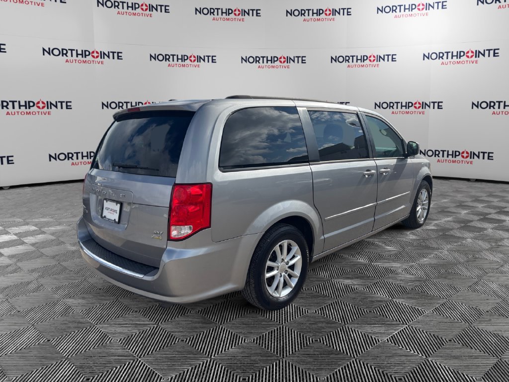 Used 2016 Dodge Grand Caravan SXT FWD image 6