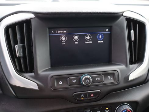 Used 2022 GMC Terrain SLE w/ Driver Convenience Package image 21