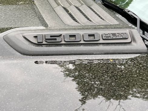 Used 2019 RAM 1500 Sport w/ Level 2 Equipment Group AWD/4WD image 2