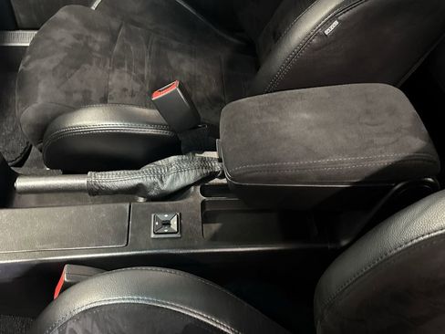 Used 1988 Ford Mustang LX image 24