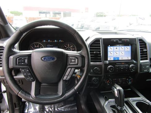 Used 2016 Ford F150 XLT w/ Equipment Group 302A Luxury AWD/4WD image 17