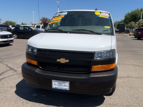 Used 2024 Chevrolet Express 2500 Extended w/ Driver Convenience Package RWD image 2