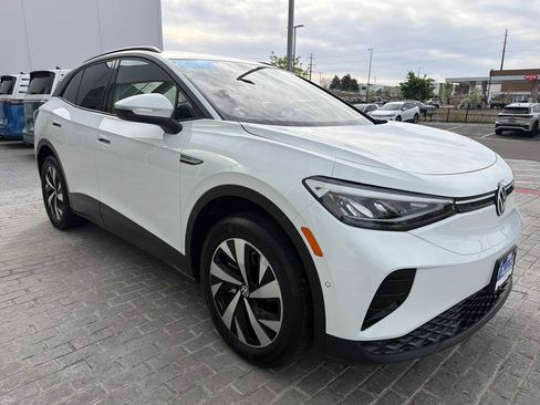 Certified 2023 Volkswagen ID.4 Pro AWD/4WD image 9