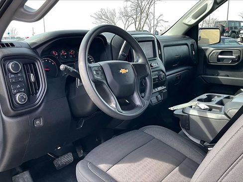 Used 2024 Chevrolet Silverado 1500 W/T w/ Z71 Off-Road Package image 13