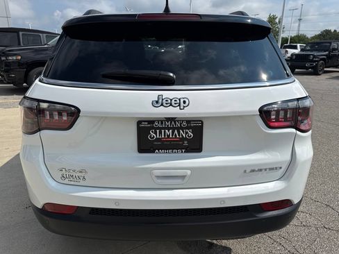 Used 2025 Jeep Compass Limited AWD/4WD image 6