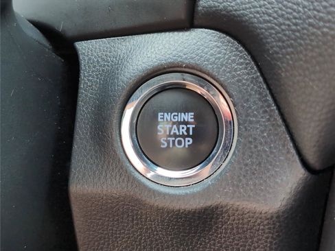 Used 2024 Toyota RAV4 XLE FWD image 25