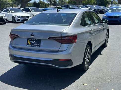 Used 2024 Volkswagen Jetta S FWD image 9