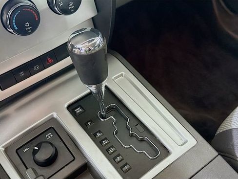 Used 2008 Dodge Nitro SLT image 16