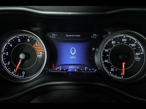 Used 2021 Jeep Cherokee Limited image 24