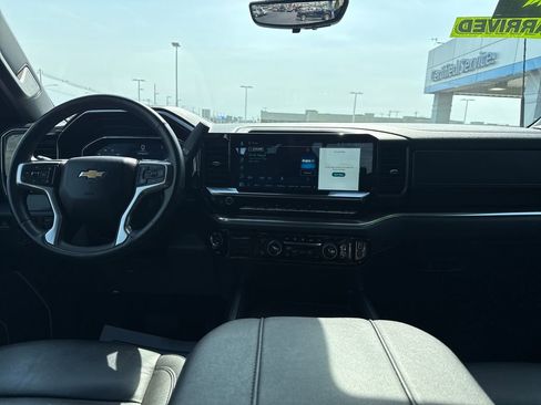 Used 2025 Chevrolet Silverado 2500 LT w/ Safety Package image 15