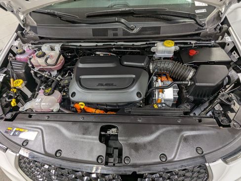 Used 2024 Chrysler Pacifica Pinnacle FWD image 25