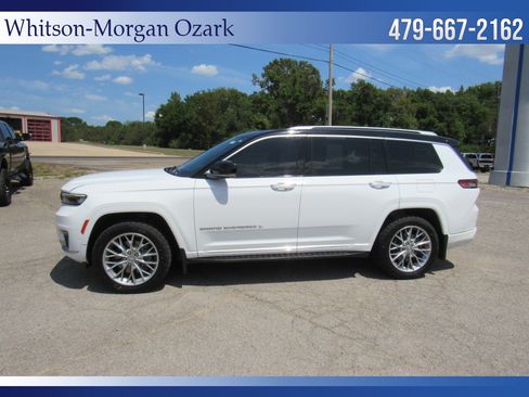 Used 2022 Jeep Grand Cherokee L Summit w/ MOPAR Finishing Package AWD/4WD image 6