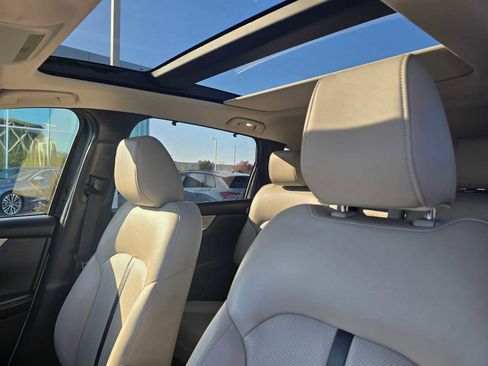 Used 2024 MAZDA CX-90 3.3 Turbo w/ Premium Package image 23