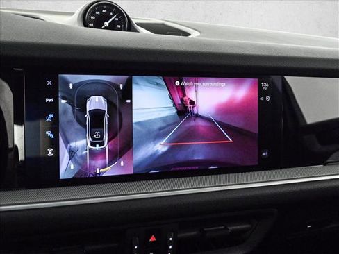 Used 2025 Porsche Cayenne Coupe image 15