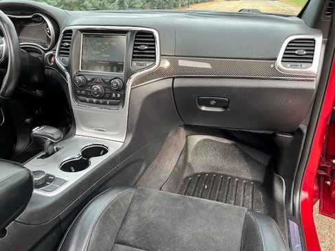 Used 2015 Jeep Grand Cherokee SRT w/ Trailer Tow Group IV image 35