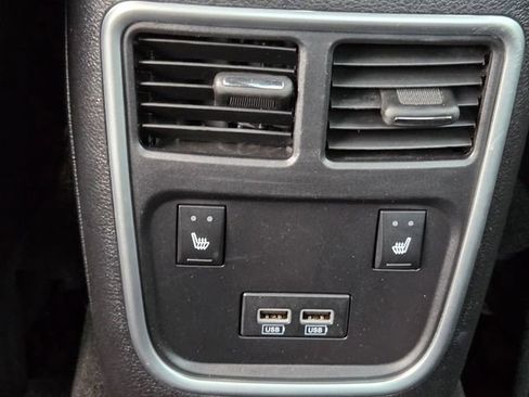 Used 2021 Dodge Charger Scat Pack RWD image 15
