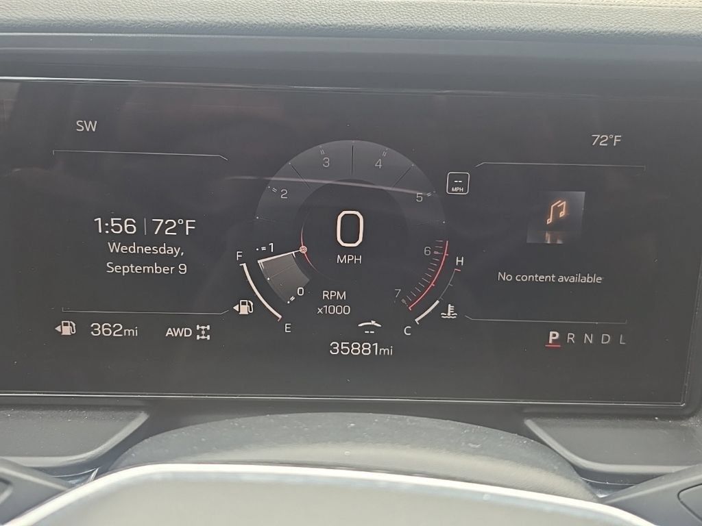 Used 2025 GMC Terrain Elevation AWD/4WD image 9