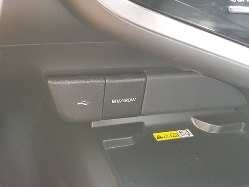 Certified 2024 Toyota Camry XLE w/ Cold Weather Package FWD image 29