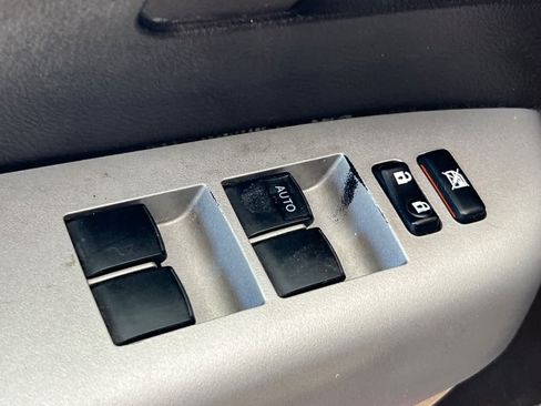Used 2007 Toyota Tundra Limited AWD/4WD image 13