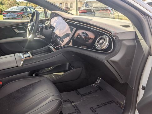 Certified 2023 Mercedes-Benz EQS 580 4MATIC Sedan image 42