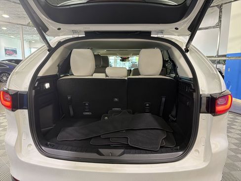 Used 2024 MAZDA CX-90 3.3 Turbo w/ Preferred Plus AWD/4WD image 34