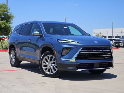 Certified 2026 Buick Enclave Preferred FWD image 1
