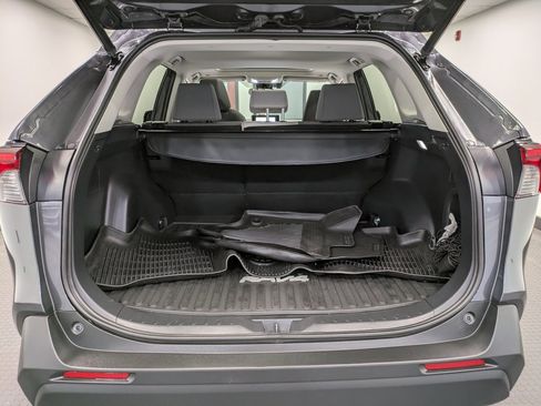 Used 2023 Toyota RAV4 XLE image 24