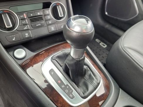 Used 2018 Audi Q3 2.0T Premium Plus w/ Premium Plus Package image 23