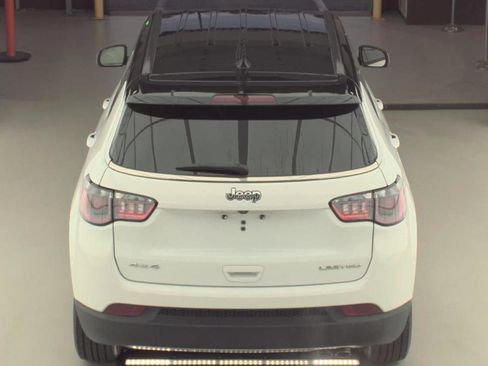 Used 2022 Jeep Compass Limited image 6