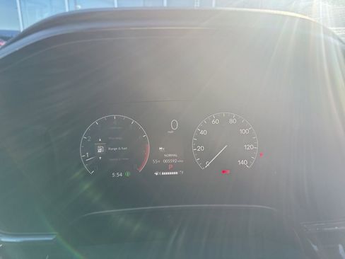 Used 2025 Honda CR-V EX-L image 11