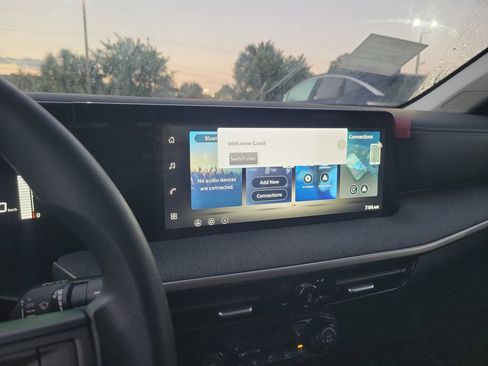 New 2026 Nissan Kicks SV w/ SV Premium Package FWD image 9