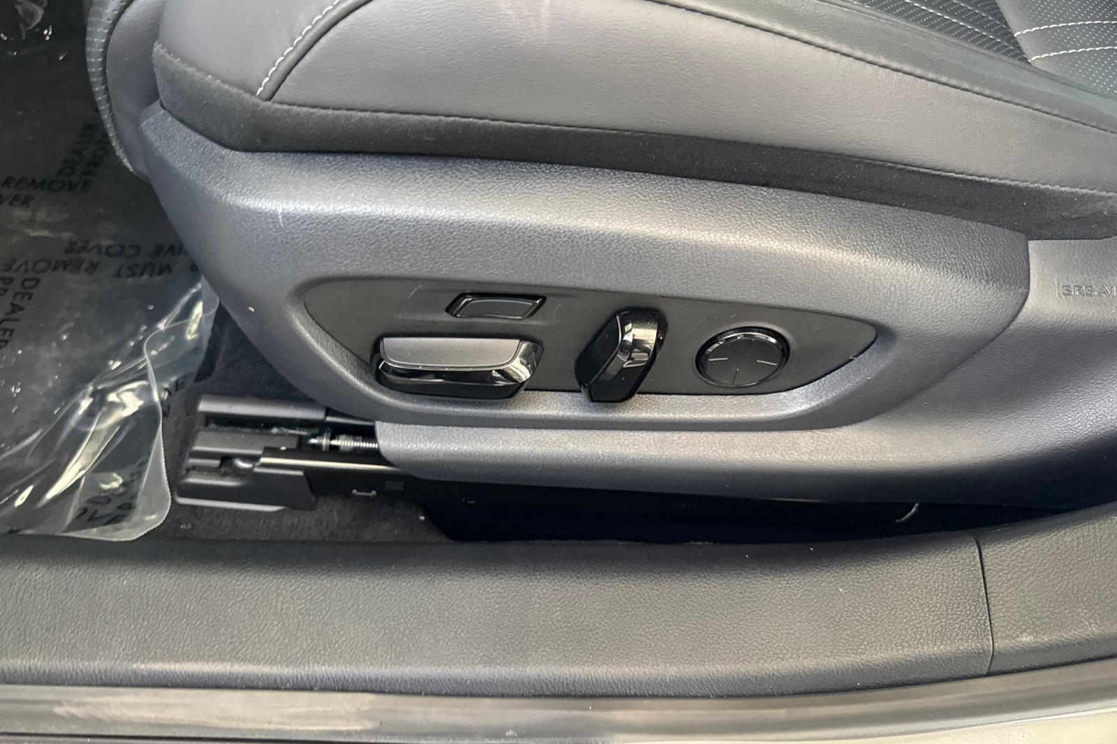 Used 2024 Lexus ES 350 w/ Accessory Package (Z2) FWD image 14