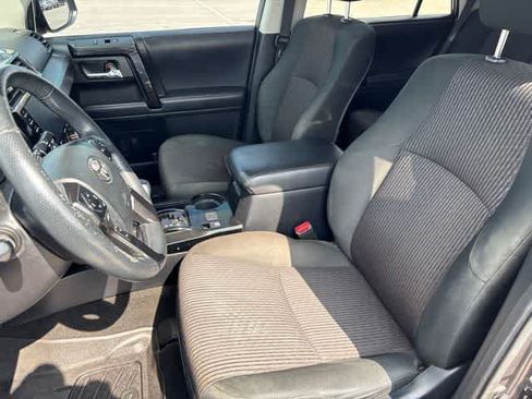 Used 2021 Toyota 4Runner TRD Off-Road AWD/4WD image 11