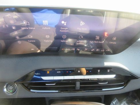 New 2026 Buick Enclave Avenir w/ Super Cruise Package FWD image 19