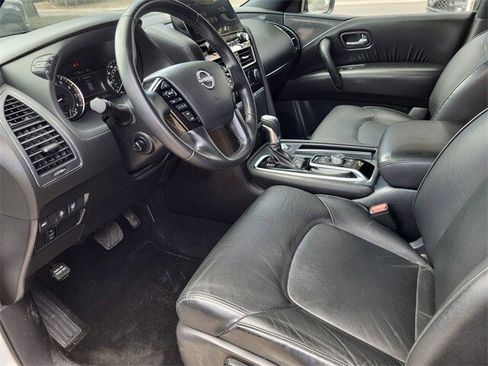Used 2024 Nissan Armada SL w/ Midnight Edition Package image 13