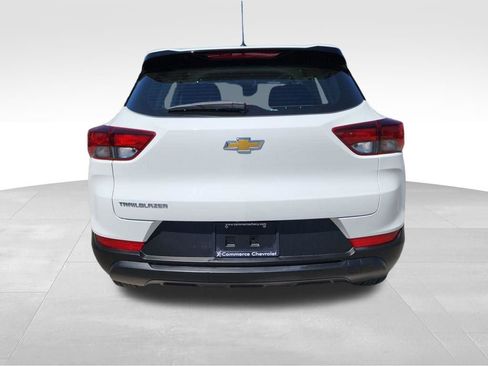 Used 2023 Chevrolet TrailBlazer LS image 6