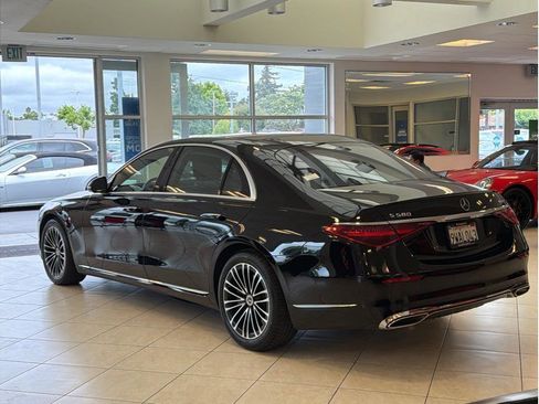 Used 2024 Mercedes-Benz S 580 4MATIC Sedan image 7