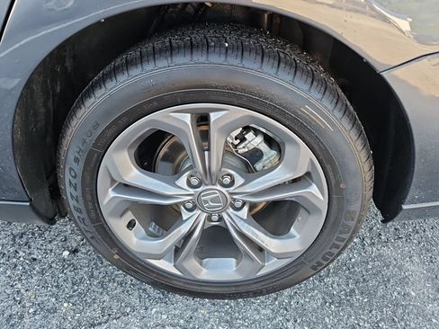 Used 2024 Honda Accord EX image 30