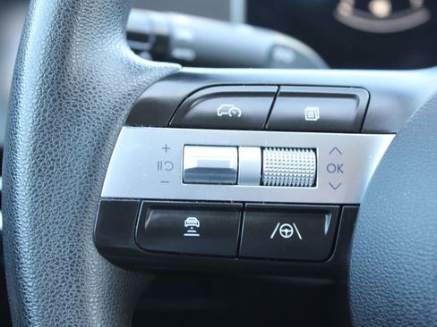 Used 2025 Hyundai Tucson SEL FWD image 26