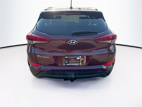 Used 2017 Hyundai Tucson SE FWD image 4