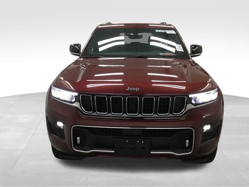 Used 2022 Jeep Grand Cherokee Overland image 3