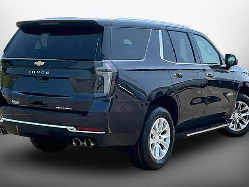 Used 2025 Chevrolet Tahoe Premier AWD/4WD image 2