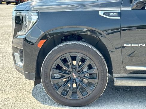 Used 2021 GMC Yukon XL Denali w/ Denali Premium Package RWD image 10