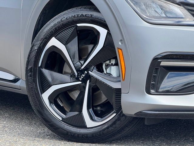Certified 2024 Kia EV6 GT-Line w/ GT-Line White Seat Package AWD/4WD image 2